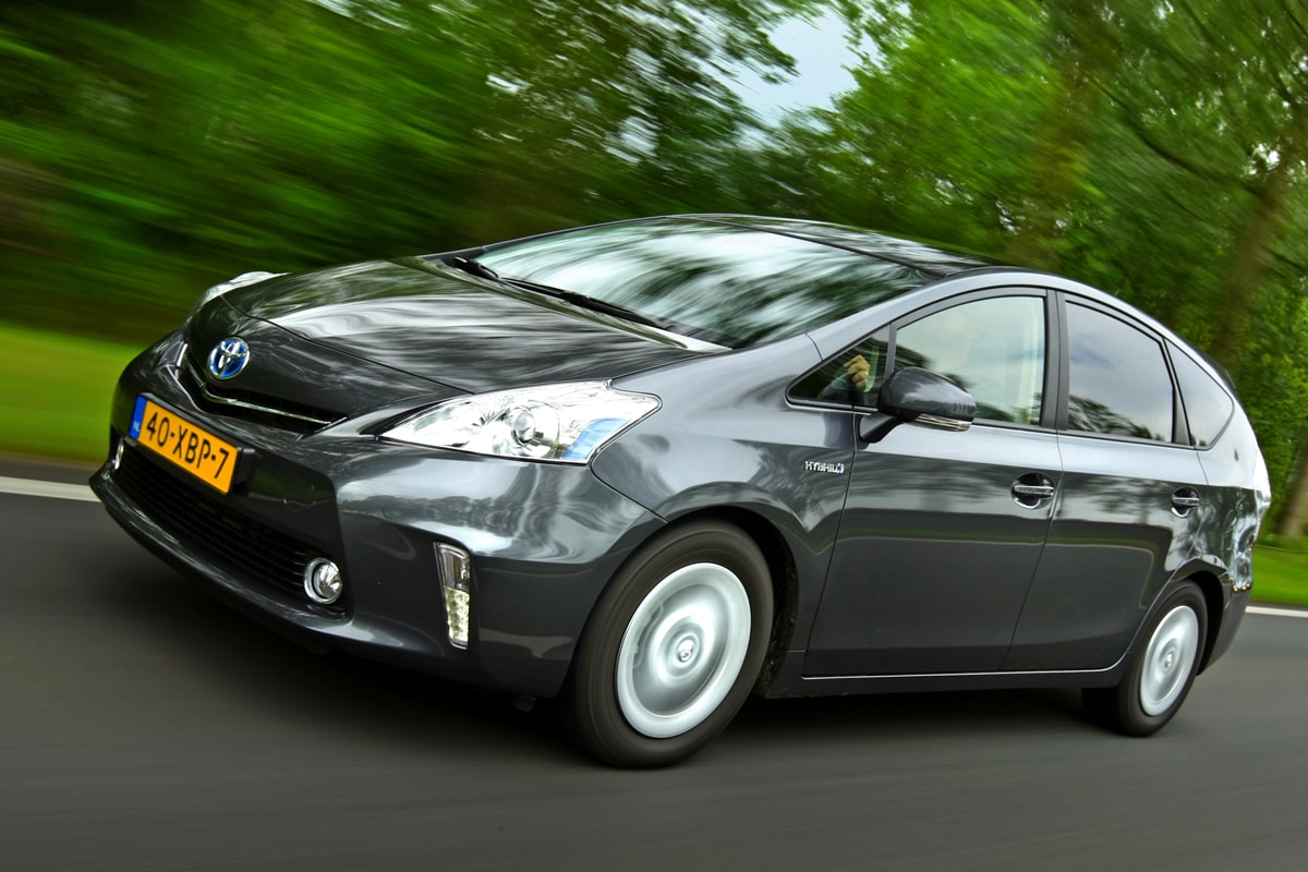 Toyota Prius Wagon