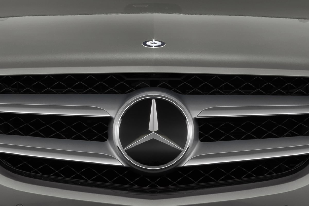 Mercedes logo
