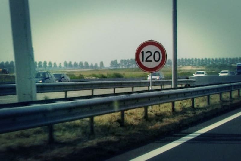 bord 120km/h