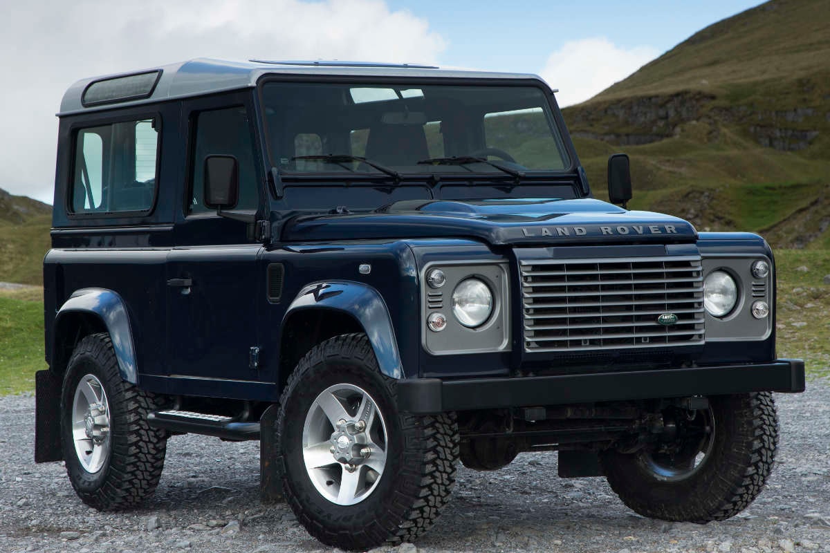 Land Rover Defender MY13