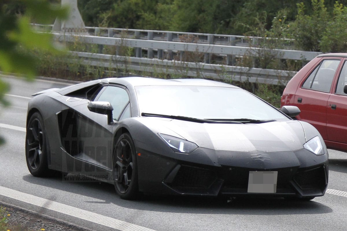 Lamborghini Aventador Roadster