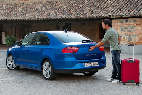 Oude auto's drukken nieuwe verkoop flink in Spanje