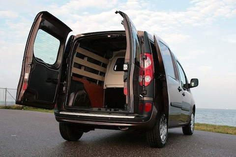 Verkoop bedrijfswagens EU stevig omhoog