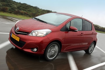 Toyota Yaris 1.3 VVT-i Dynamic