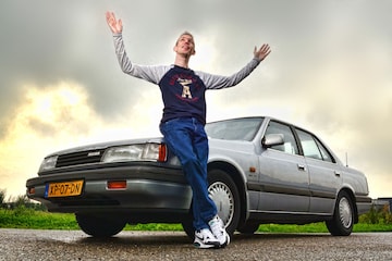 klokje rond -  mazda 929