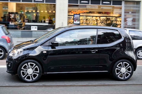 Autoverkopen in de achteruit; maart –31,7%