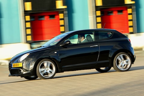 Stiekem de prijslijst in: Alfa Romeo Mito Junior