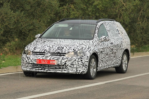 Volkswagen Golf Variant duikt voor 't eerst op
