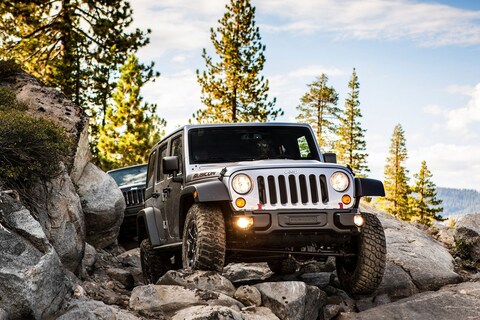 Jeep roept 630.000 auto's terug