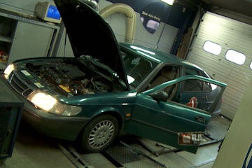 Barrelbrigade Rollenbank Saab