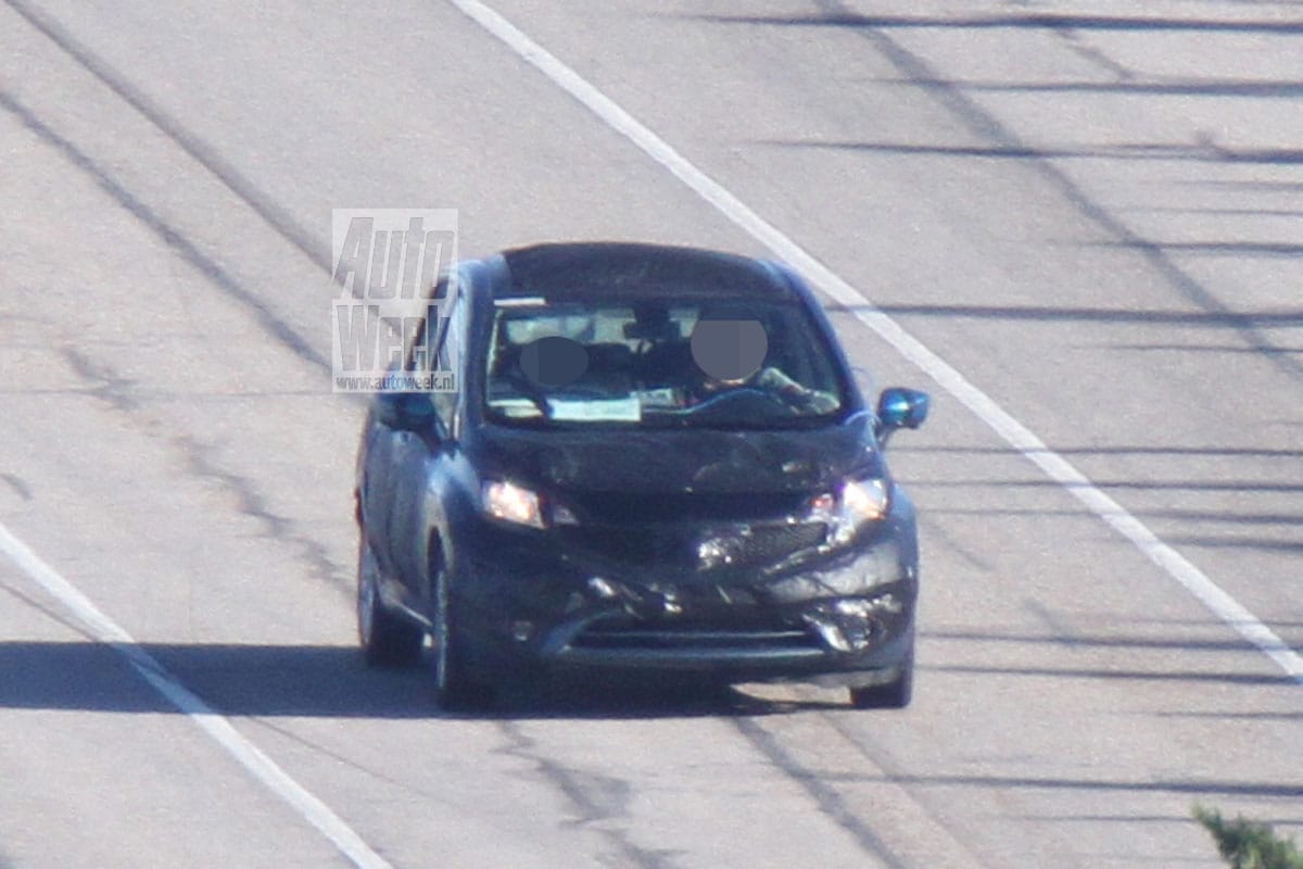 Nissan Note Spyshots