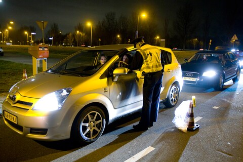 Veel meer Nederlanders betrapt op rijden onder invloed