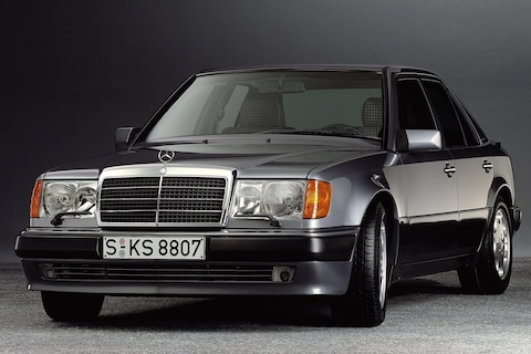VriMiBolide: Mercedes-Benz 500E