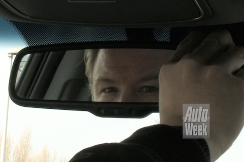 Achteruitkijkspiegel: 'Woon jij soms in Laren, Roy?'