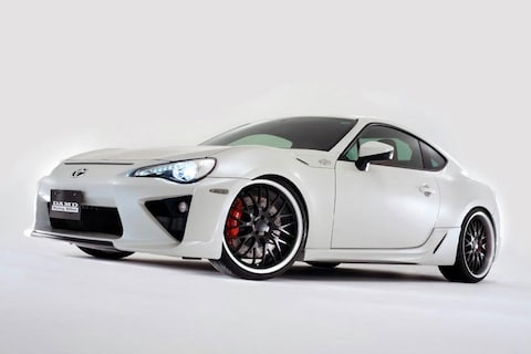 Toyota GT86 is jaloers op z'n grote broer