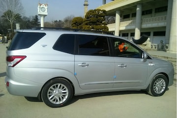 SsangYong Rodius gelekt