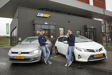 Volkswagen Golf vs Toyota Auris