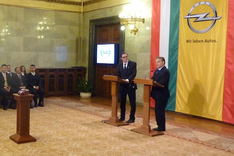 Opel investeert in motorenfabriek