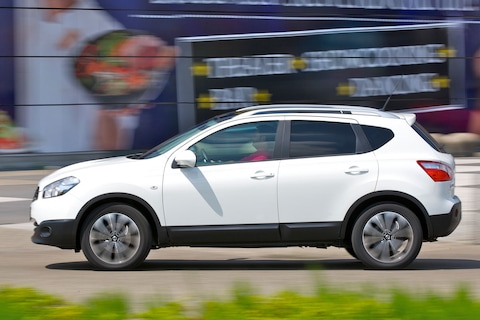 Nissan Qashqai 1.6 Connect Edition (2012)