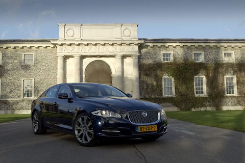 Jaguar XJ 3.0 V6 SC Portfolio LWB