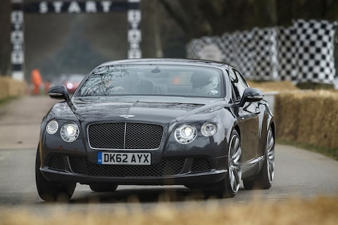Bentley warmt op voor Goodwood