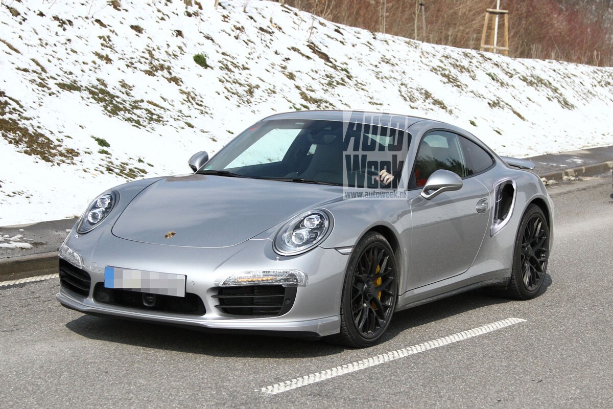 Porsche 911 Turbo spyshots