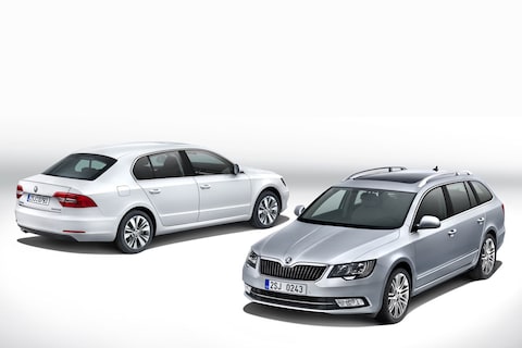Skoda bepaalt prijzen Superb