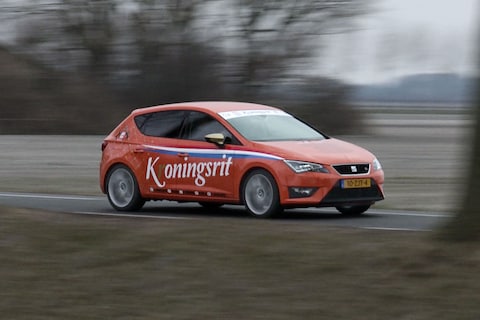 Achteruitkijkspiegel: 'Superb is voor kunstenmakers'