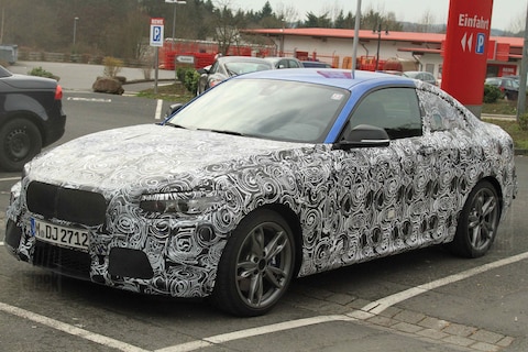 BMW 2-serie laat nu ook interieur zien