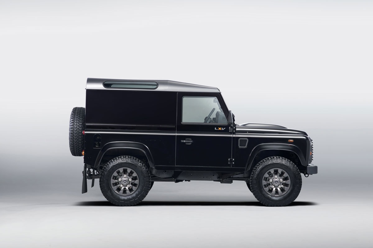 Land Rover Defender LXV