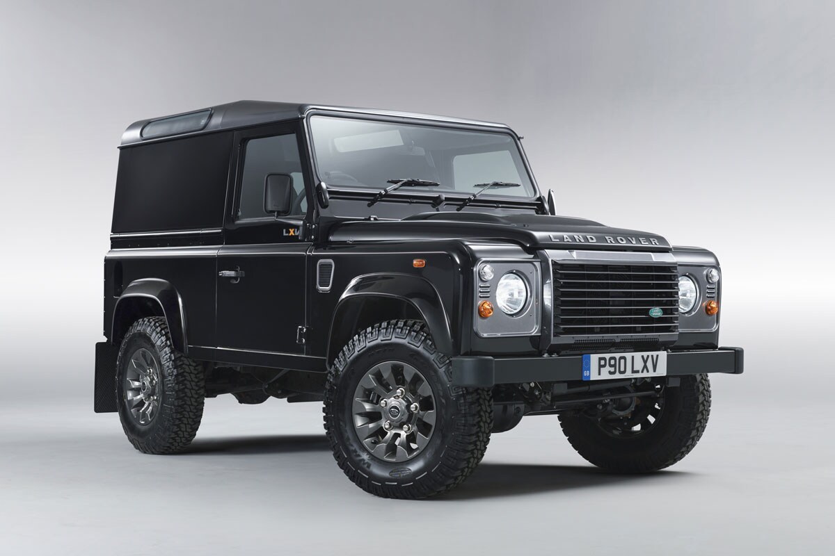 Land Rover Defender LXV