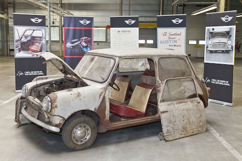 VDL NedCar restaureert eerste Nederlandse Mini