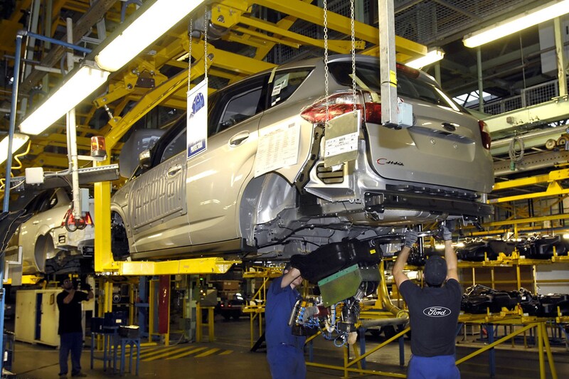 Productie Ford C-Max in fabriek Valencia