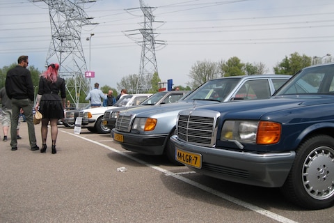 Nederlanders rijden steeds oudere auto's