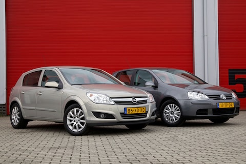 Achteruitkijkspiegel: 'Elke generatie Astra compleet anders'