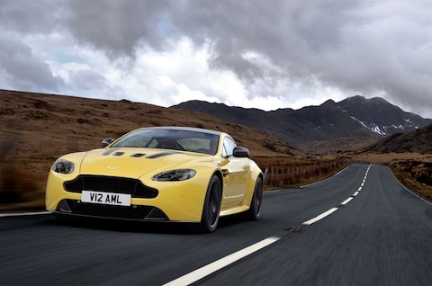 Aston Martin V12 Vantage S loopt harder