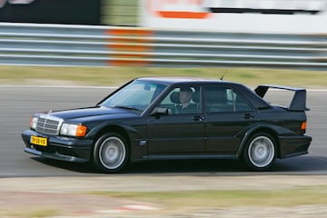 Mercedes-Benz 190 Evo2 (foto Raymond de Haan)