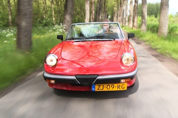 Alfa Romeo Spider