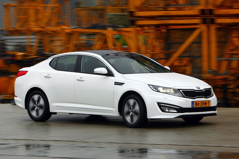 Kia Optima 2.0 CVVT Hybrid Super Pack