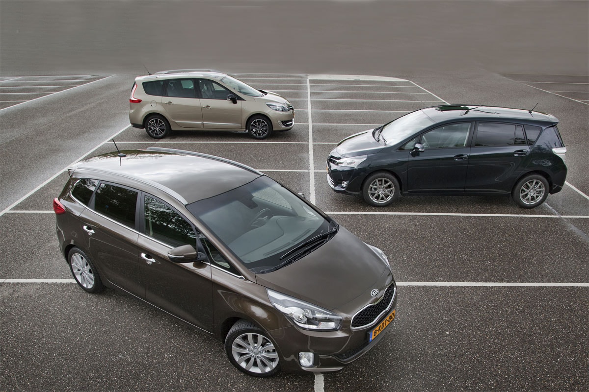 Kia Carens - Renault Grand Scénic - Toyota Verso
