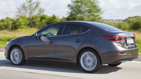 Dit is de Mazda 3 sedan