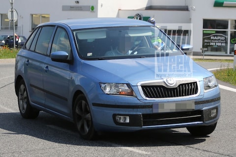 Skoda Rapid Spaceback verkleed als Fabia Combi