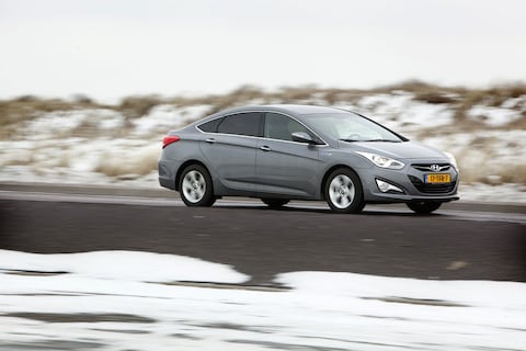 Hyundai i40 1.6 GDI Blue Business Edition (2013)