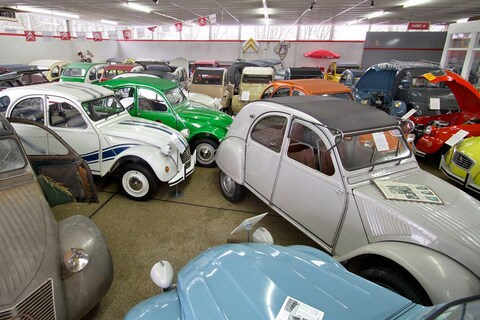 Verzamelaar - De 2CV's van Edwin Groen