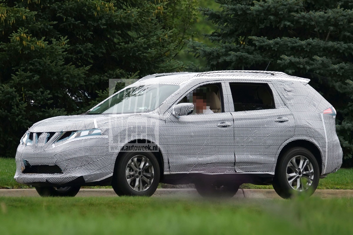 Nissan X-Trail spyshots