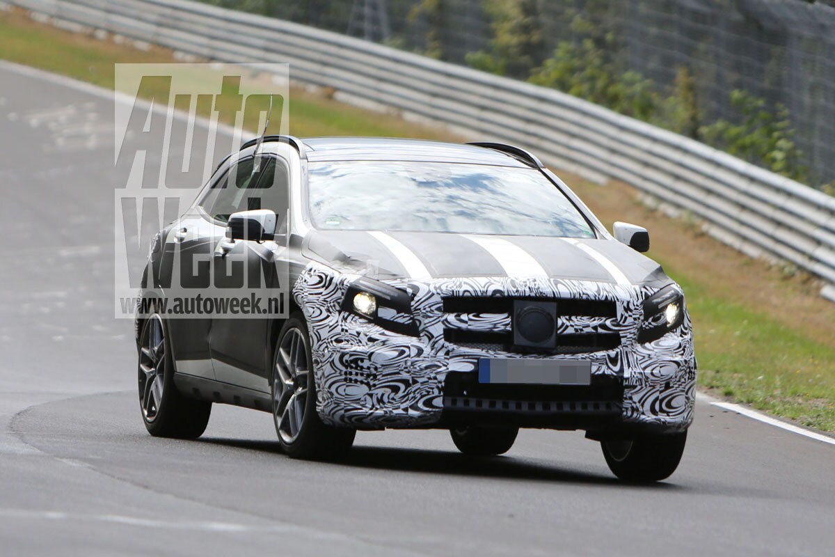 Mercedes GLA 45 AMG spyshots