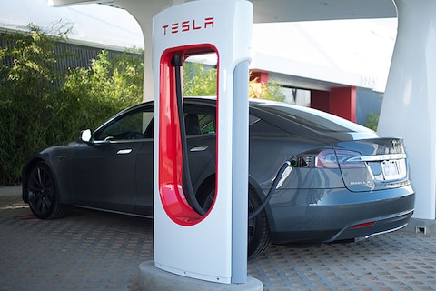 Tesla's Superchargers ook voor andere EV's