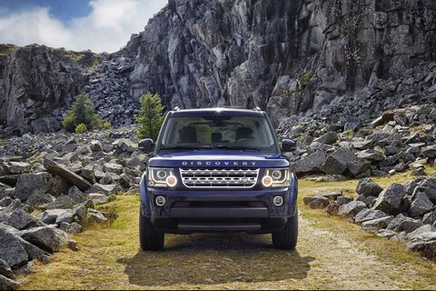 Land Rover met doorzichtige neus