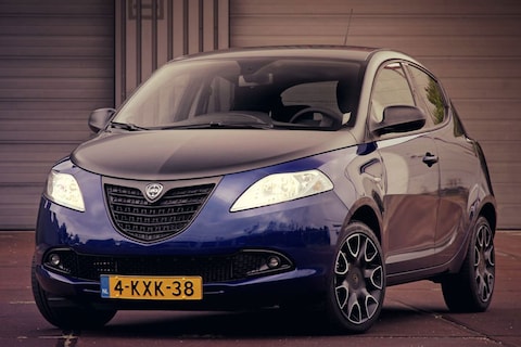 Lancia introduceert S Momodesign Ypsilon