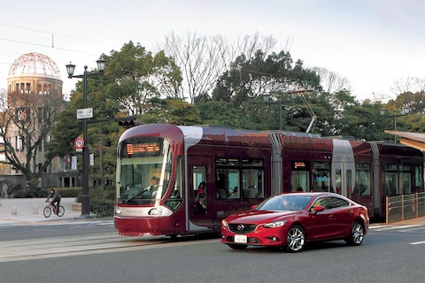 Mazda communiceert met trams